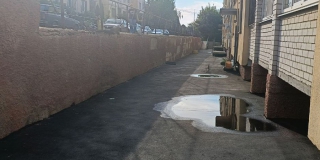 Странный ремонт провели на Исаева, 42 Странный ремонт провели на Исаева, 42