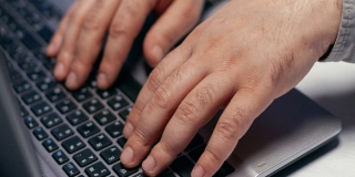 Саратовца оштрафовали за разжигание ненависти по этнонациональному признаку Саратовца оштрафовали за разжигание ненависти по этнонациональному признаку