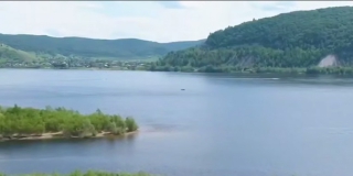 Артисты из Саратова вместе с коллегами из ПФО спели песню о Волге Артисты из Саратова вместе с коллегами из ПФО спели песню о Волге