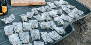 Под Красноармейском задержали волгоградца с крупной партией наркотиков Под Красноармейском задержали волгоградца с крупной партией наркотиков