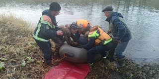 Под Аткарском спасли заблудившуюся в лесу бабушку с сильным переохлаждением Под Аткарском спасли заблудившуюся в лесу бабушку с сильным переохлаждением