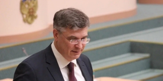 Чуйченко о самопремировании экс-главы Алгайского района: Вопиющая незрелость! Чуйченко о самопремировании экс-главы Алгайского района: Вопиющая незрелость!