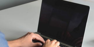 Саратовцев предупреждают о методах вербовки через мошенничество Саратовцев предупреждают о методах вербовки через мошенничество