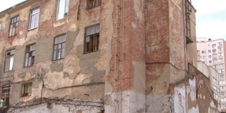 Бастрыкин потребовал повторный доклад о нерасселении аварийного дома в Энгельсе Бастрыкин потребовал повторный доклад о нерасселении аварийного дома в Энгельсе