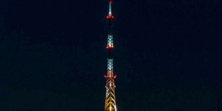 В Саратове телебашня озарится цветами триколора в честь Дня Героев Отечества В Саратове телебашня озарится цветами триколора в честь Дня Героев Отечества