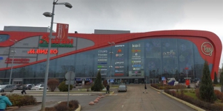 В Саратове начали проверку из-за поножовщины при драке среди подростков у «Тау» В Саратове начали проверку из-за поножовщины при драке среди подростков у «Тау»