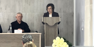 Валентину Гречушкину переизбрали главой Краснокутского района на второй срок Валентину Гречушкину переизбрали главой Краснокутского района на второй срок