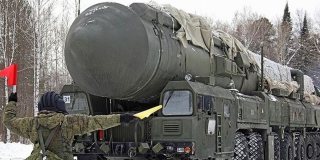 Полк Татищевского соединения РВСН получил новые ракеты «Ярс» Полк Татищевского соединения РВСН получил новые ракеты «Ярс»