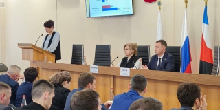 В Энгельсском районе около 80% бюджета направят на соцсферу В Энгельсском районе около 80% бюджета направят на соцсферу