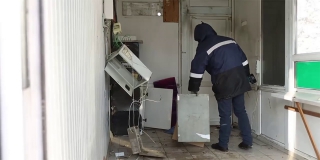 На Ильинской площади вместо снесенного торгового павильона поставят остановку На Ильинской площади вместо снесенного торгового павильона поставят остановку