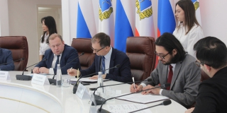 В Саратовской области внедрят оплату проезда в автобусах через «Яндекс Go» В Саратовской области внедрят оплату проезда в автобусах через «Яндекс Go»