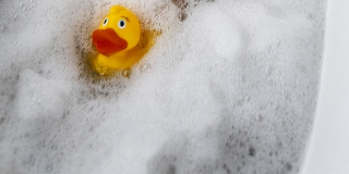 В Энгельсе 10-месячная девочка утонула в ванной В Энгельсе 10-месячная девочка утонула в ванной