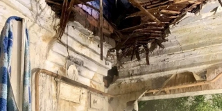 На Столыпина из-за пожара в старинном доме эвакуировали 7 человек На Столыпина из-за пожара в старинном доме эвакуировали 7 человек