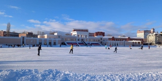 В Саратове возобновили работу катков после закрытия из-за оттепели В Саратове возобновили работу катков после закрытия из-за оттепели