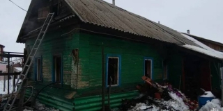 В Хвалынске при тушении дома обнаружили тело 69-летнего мужчины В Хвалынске при тушении дома обнаружили тело 69-летнего мужчины