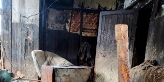 На Вознесенской на пожаре в частном доме погиб пенсионер На Вознесенской на пожаре в частном доме погиб пенсионер