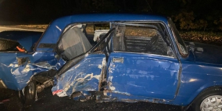 Полиция ищет очевидцев ДТП с двумя «Ладами» в Екатериновском районе Полиция ищет очевидцев ДТП с двумя «Ладами» в Екатериновском районе