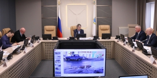 Депутаты раскритиковали чиновников Саратова за плохие дороги и дали поручения Депутаты раскритиковали чиновников Саратова за плохие дороги и дали поручения