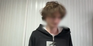 В Саратовской области задержали курьера аферистов за хищение 2 млн у пенсионеров В Саратовской области задержали курьера аферистов за хищение 2 млн у пенсионеров