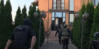 В Саратове перед судом предстанут 17 участников аферы с автостраховкой В Саратове перед судом предстанут 17 участников аферы с автостраховкой