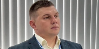 Саратовского ветерана СВО Илью Потлова наградили третьей медалью за отличия Саратовского ветерана СВО Илью Потлова наградили третьей медалью за отличия