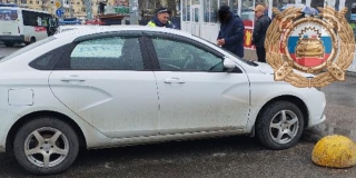 На Привокзальной площади пенсионерка пострадала из-за наезда «Гранты» На Привокзальной площади пенсионерка пострадала из-за наезда «Гранты»