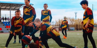 В Авиаторе провели первый матч по старинной русской игре киле В Авиаторе провели первый матч по старинной русской игре киле