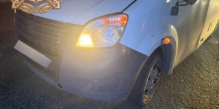 В Волжском районе женщина попала в больницу после наезда маршрутки В Волжском районе женщина попала в больницу после наезда маршрутки