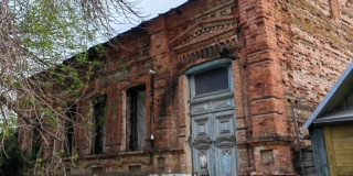 В Саратове три дома получили статус памятников муниципального значения В Саратове три дома получили статус памятников муниципального значения