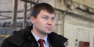 Энгельсский суд отпустил экс-министра Дмитрия Тепина под домашний арест Энгельсский суд отпустил экс-министра Дмитрия Тепина под домашний арест