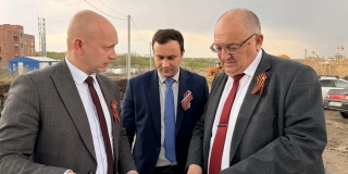 В микрорайоне Зеленая Горка идет строительство новой дороги В микрорайоне Зеленая Горка идет строительство новой дороги