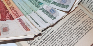 Новоузенца осудили за взятку при поступлении сына в училище, а жену простили Новоузенца осудили за взятку при поступлении сына в училище, а жену простили