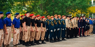 Отряд школьников из Саратова победил в патриотической игре «Зарница 2.0» Отряд школьников из Саратова победил в патриотической игре «Зарница 2.0»