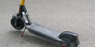 На Большой Горной женщина попала в больницу после наезда электросамокатчика На Большой Горной женщина попала в больницу после наезда электросамокатчика