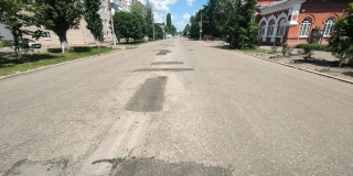 Калядин о проведенном ремонте дорог в Петровске: Это позор! Платить не будем! Калядин о проведенном ремонте дорог в Петровске: Это позор! Платить не будем!