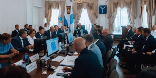 Жара в Саратове. Чиновники будут следить за температурой в автобусах и поливом Жара в Саратове. Чиновники будут следить за температурой в автобусах и поливом
