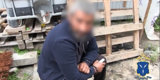 В Саратове задержали мастера по отделке за кражу имущества у 8 клиентов В Саратове задержали мастера по отделке за кражу имущества у 8 клиентов