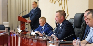 Бусаргин обратился к силовикам из-за манипуляций с деньгами при стройке трех ЖСК Бусаргин обратился к силовикам из-за манипуляций с деньгами при стройке трех ЖСК