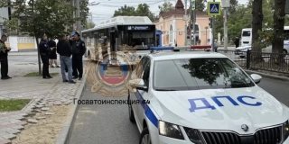 На Московской и Астраханской автобус насмерть сбил пешехода На Московской и Астраханской автобус насмерть сбил пешехода
