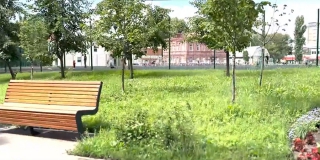 В Детском парке по гарантии отремонтируют покрытие на баскетбольной площадке В Детском парке по гарантии отремонтируют покрытие на баскетбольной площадке