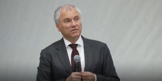 Балаковцы просят помочь Володина с плохим ремонтом дорог и интернетом в поселке Балаковцы просят помочь Володина с плохим ремонтом дорог и интернетом в поселке