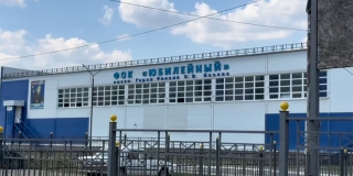 В ФОК «Юбилейный» обновляют раздевалки и душевые к началу учебного года В ФОК «Юбилейный» обновляют раздевалки и душевые к началу учебного года