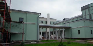 В Энгельсе проводят внутреннюю отделку помещений Гарнизонного Дома офицеров В Энгельсе проводят внутреннюю отделку помещений Гарнизонного Дома офицеров