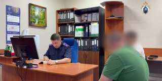 Против жителя Калининска завели уголовное дело за угрозы следователю Против жителя Калининска завели уголовное дело за угрозы следователю