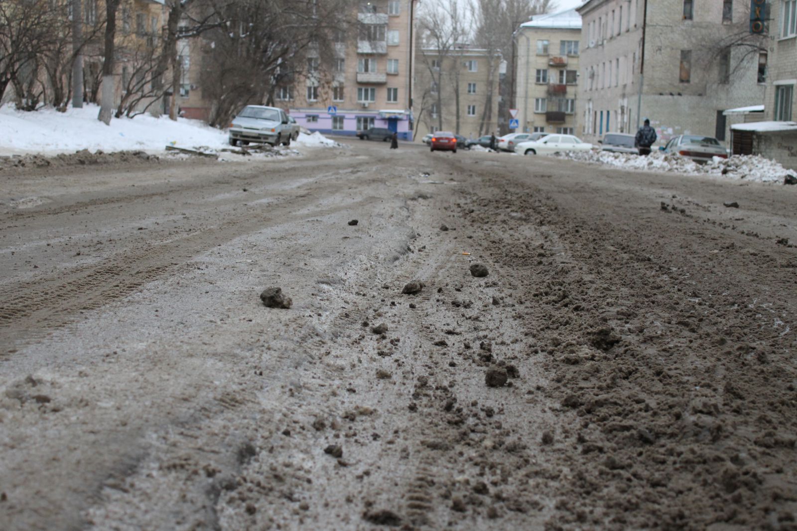 2 недели назад. Наледь Азина. Автово промоина на дороге. Брянск фото с новой дорогой промоина.